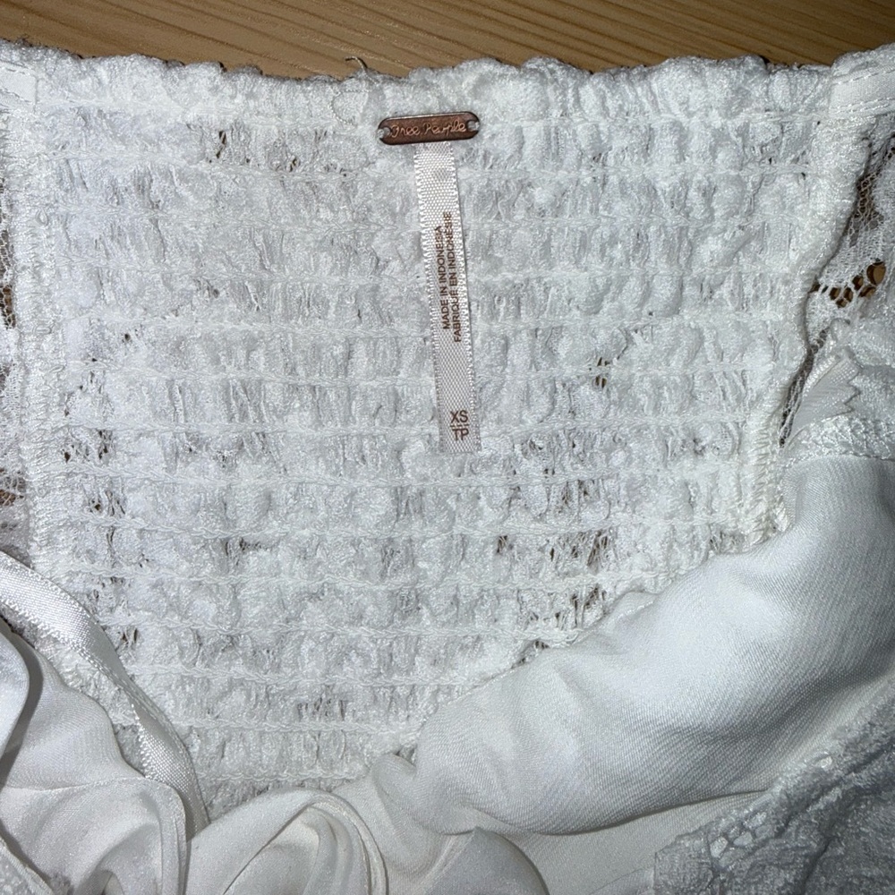 Free People NWT White Lace Midi Dress Size XS - Picture 9 of 9